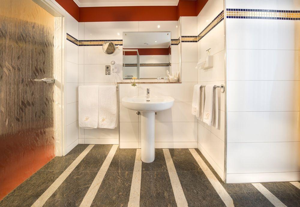 Bellevue Rheinhotel 4* Boppard